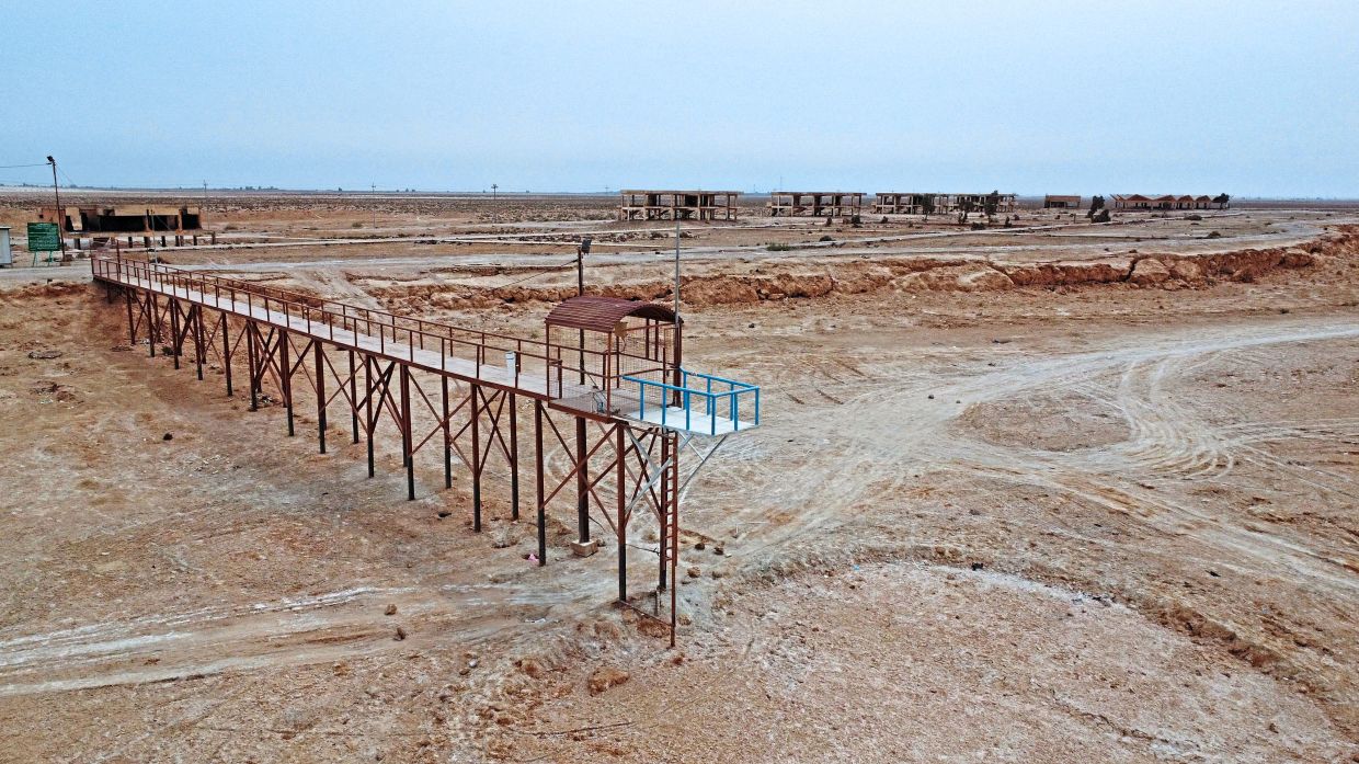 How human activity and climate change killed off Iraq's Sawa Lake