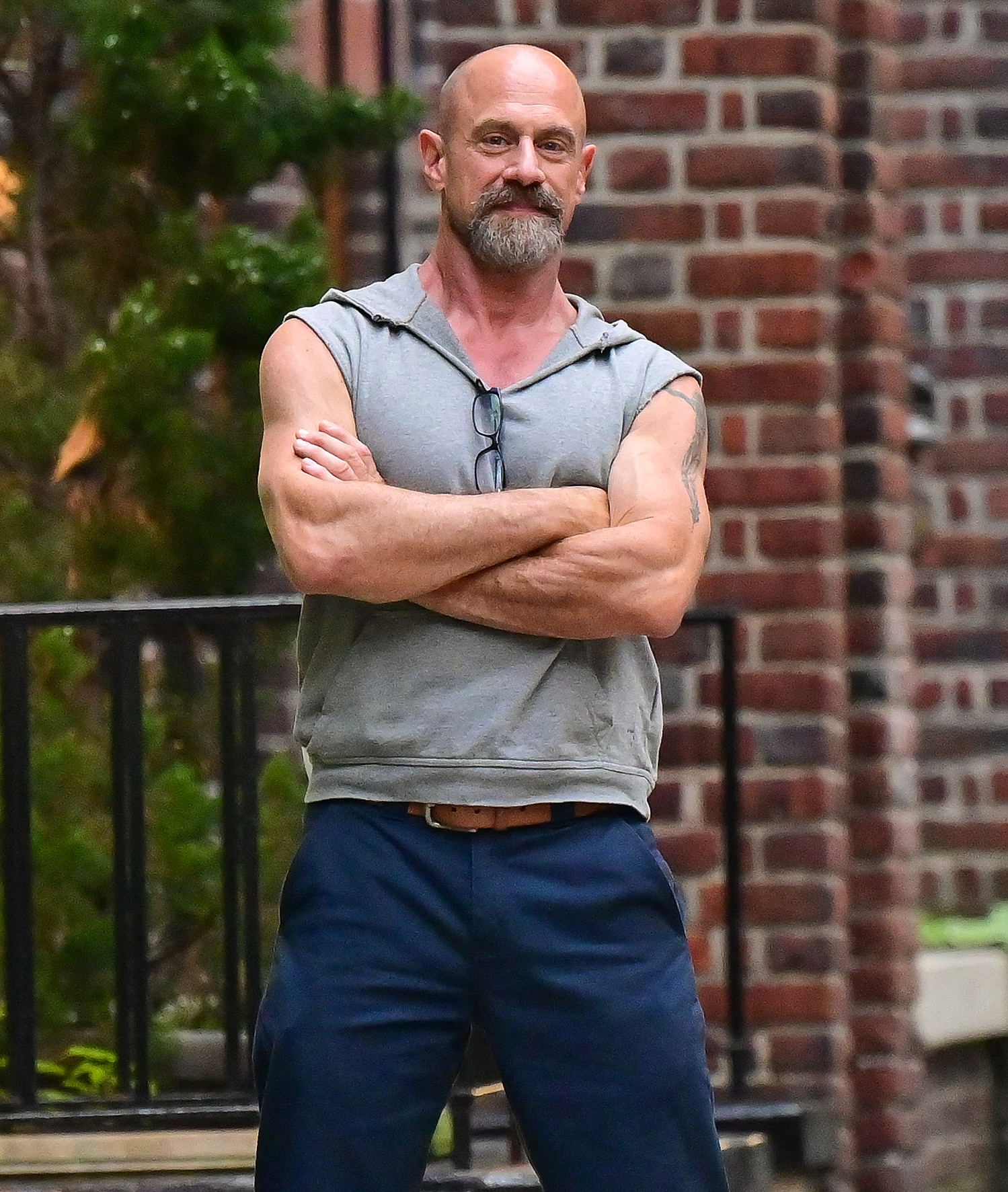 Christopher Meloni Likes to 'Work Out Naked' at His Home Gym: 'And I Don't Black Out the Window'