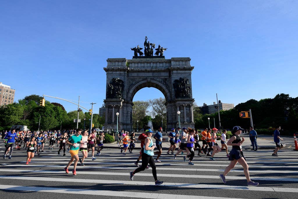 A 30-Year-Old Runner Died After Collapsing Near The Finish Line Of The Brooklyn Half Marathon