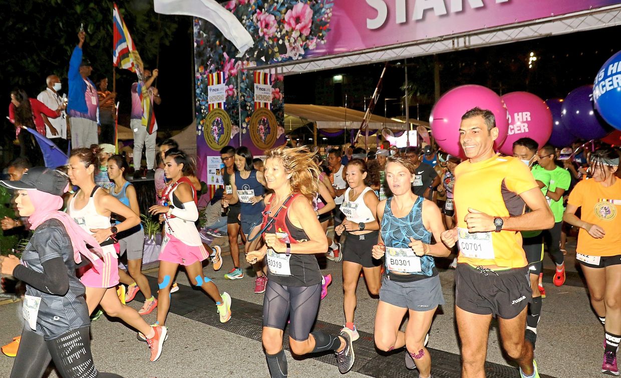 Marathons flag-off with a bang after two-year hiatus