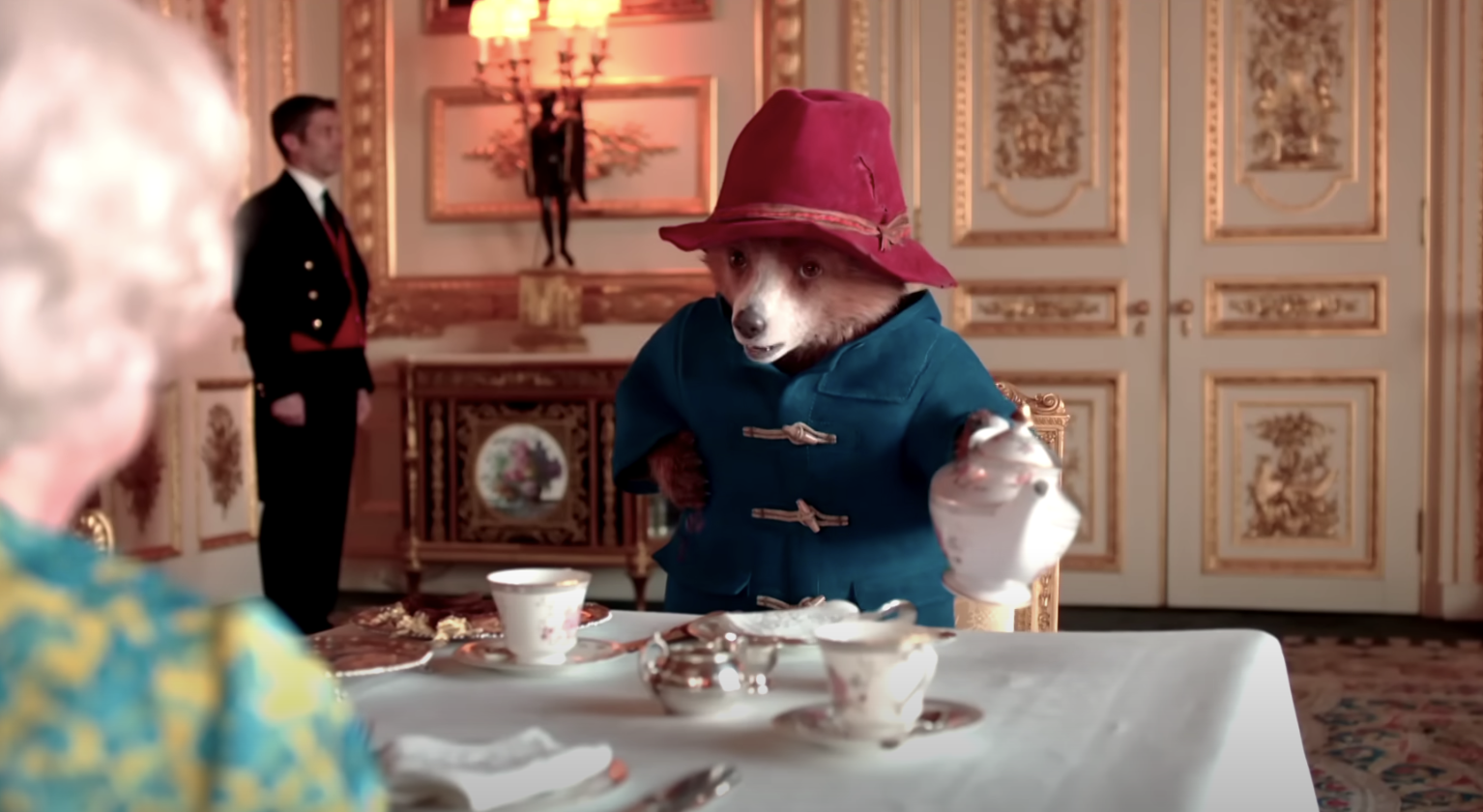 The Queen Stuns Viewers With Paddington Bear Acting