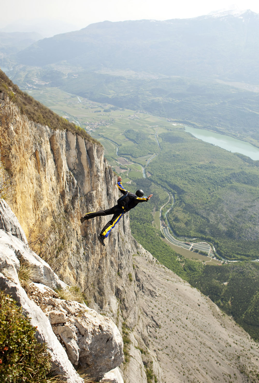 British Base Jumper Dies After His Parachute Fails To Open During Leap