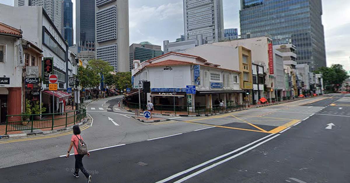 MAN SLEEPING WITH FRIEND’S MOTHER GOT CAUGHT BY FRIEND AT BOAT QUAY