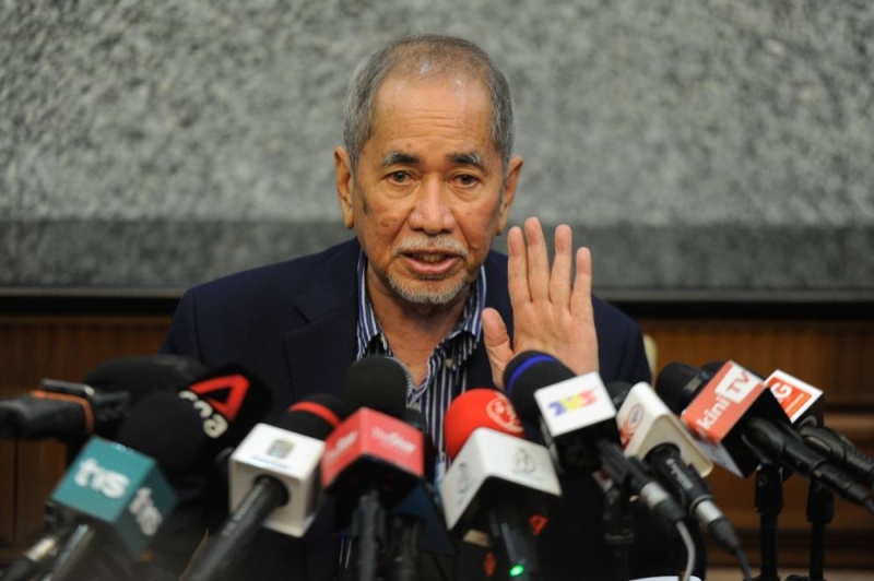 Wan Junaidi Eyes Scrapping Mandatory Death Penalty By Jan 2023 | Nestia