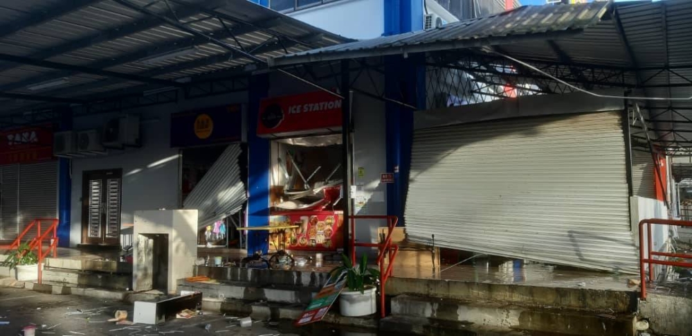 Explosion believed to have ripped open shutters of four premises at Emart Sejingkat Sentral in Kuching