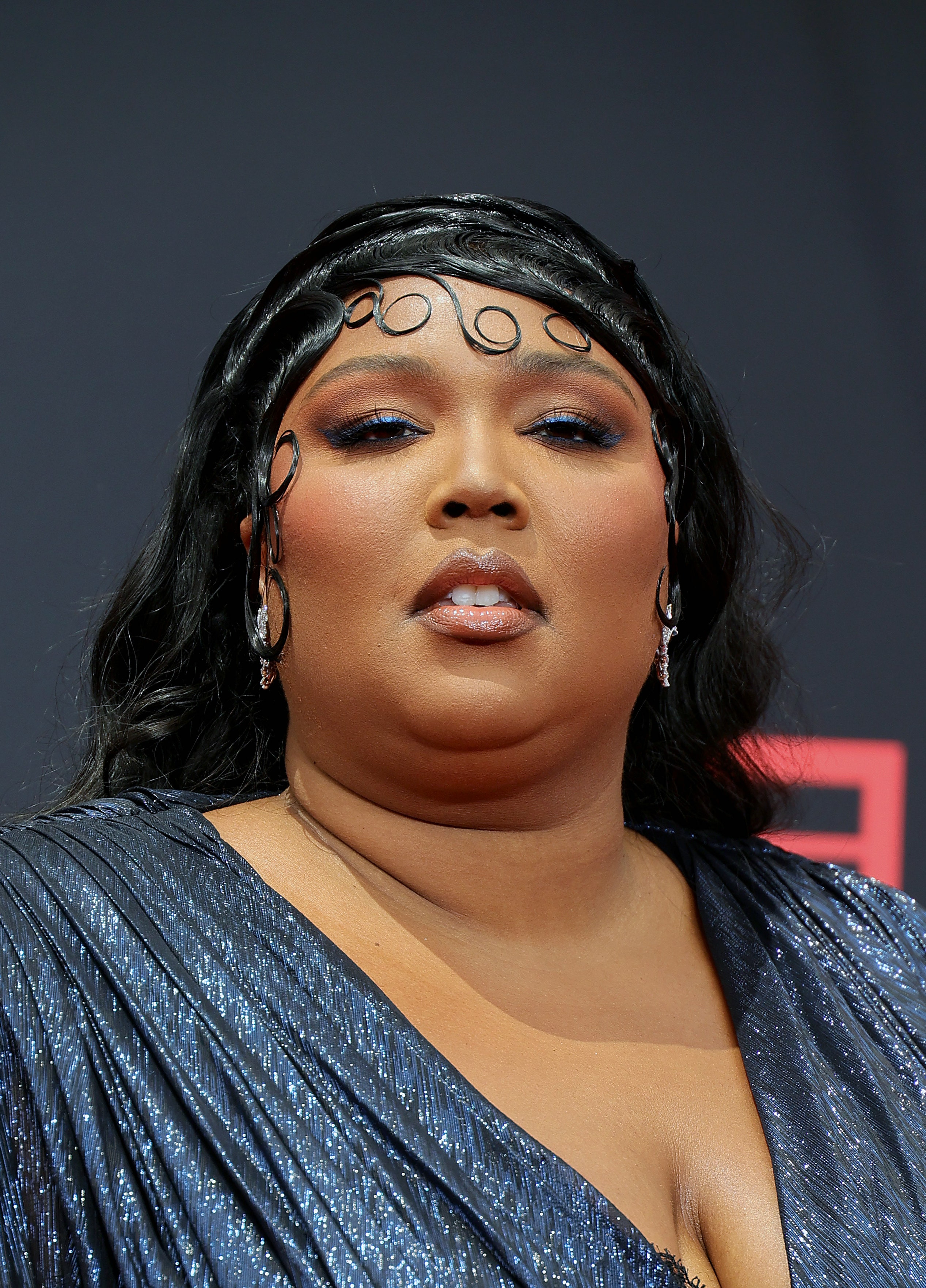 Lizzo Wore a Finger Wave Mullet to the 2022 BET Awards