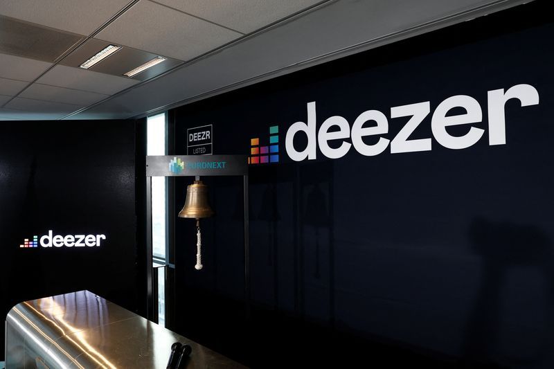 Deezer shares plunge as French rival to Spotify makes market debut
