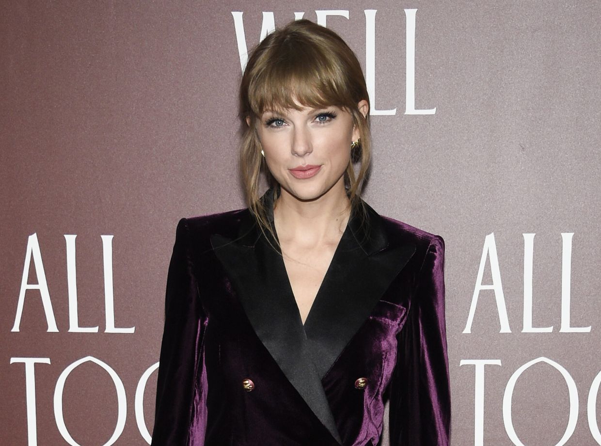 Obsessed Taylor Swift fan arrested for stalking and threatening the star