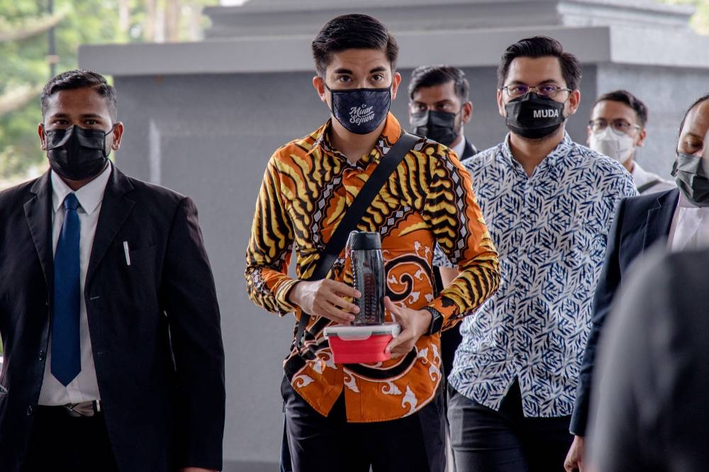 Syed Saddiq trial stopped after DPP suffers post-lunch stomachache