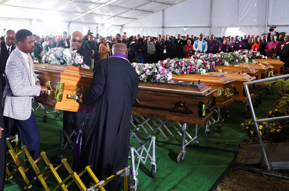 S.Africans gather to mourn deaths of 21 teenagers in tavern tragedy ...