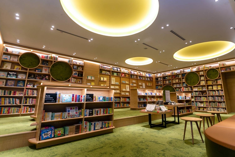 Designed to create a truly immersive experience, Japanese bookstore Tsutaya launches first store in Malaysia with over 240,000 books