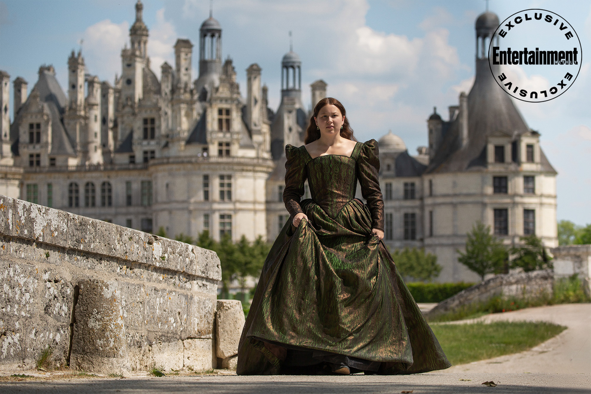 Samantha Morton is the poisonous Catherine de Medici in The Serpent Queen first look