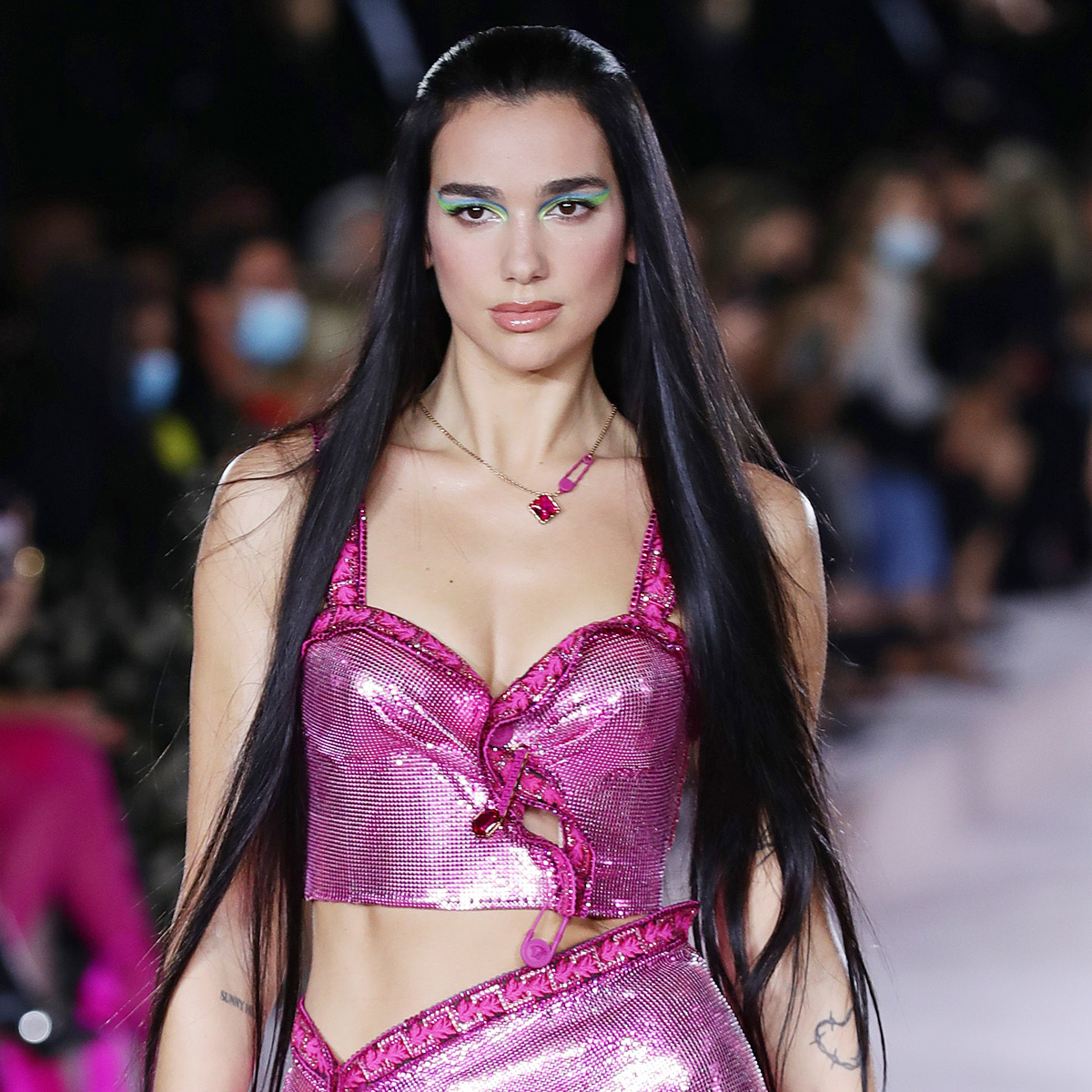 Dua Lipa Taps Into the Barbiecore Trend With New Hot Pink Hair