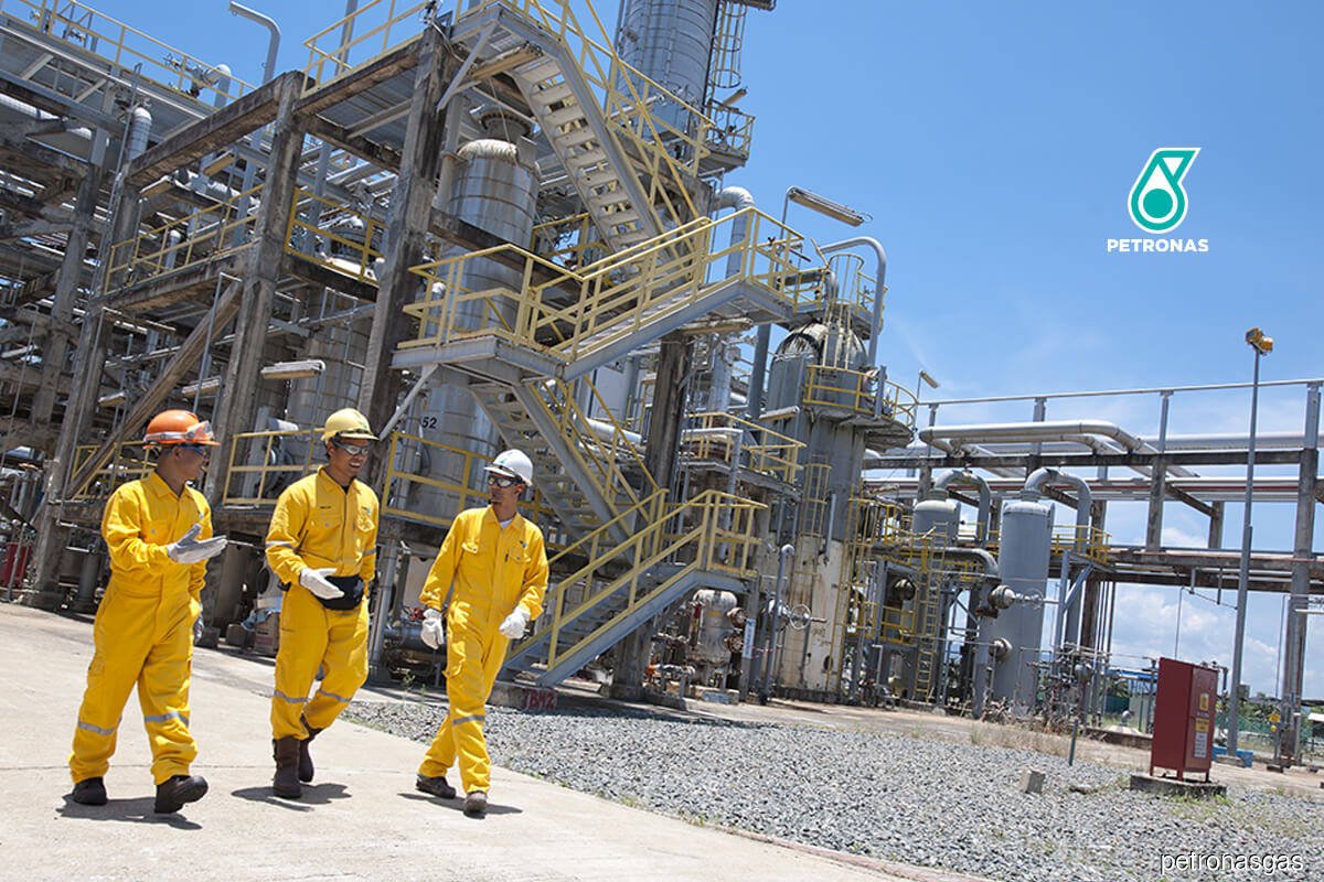 PetGas seeks expressions of interest for regasification capacity at Melaka facility