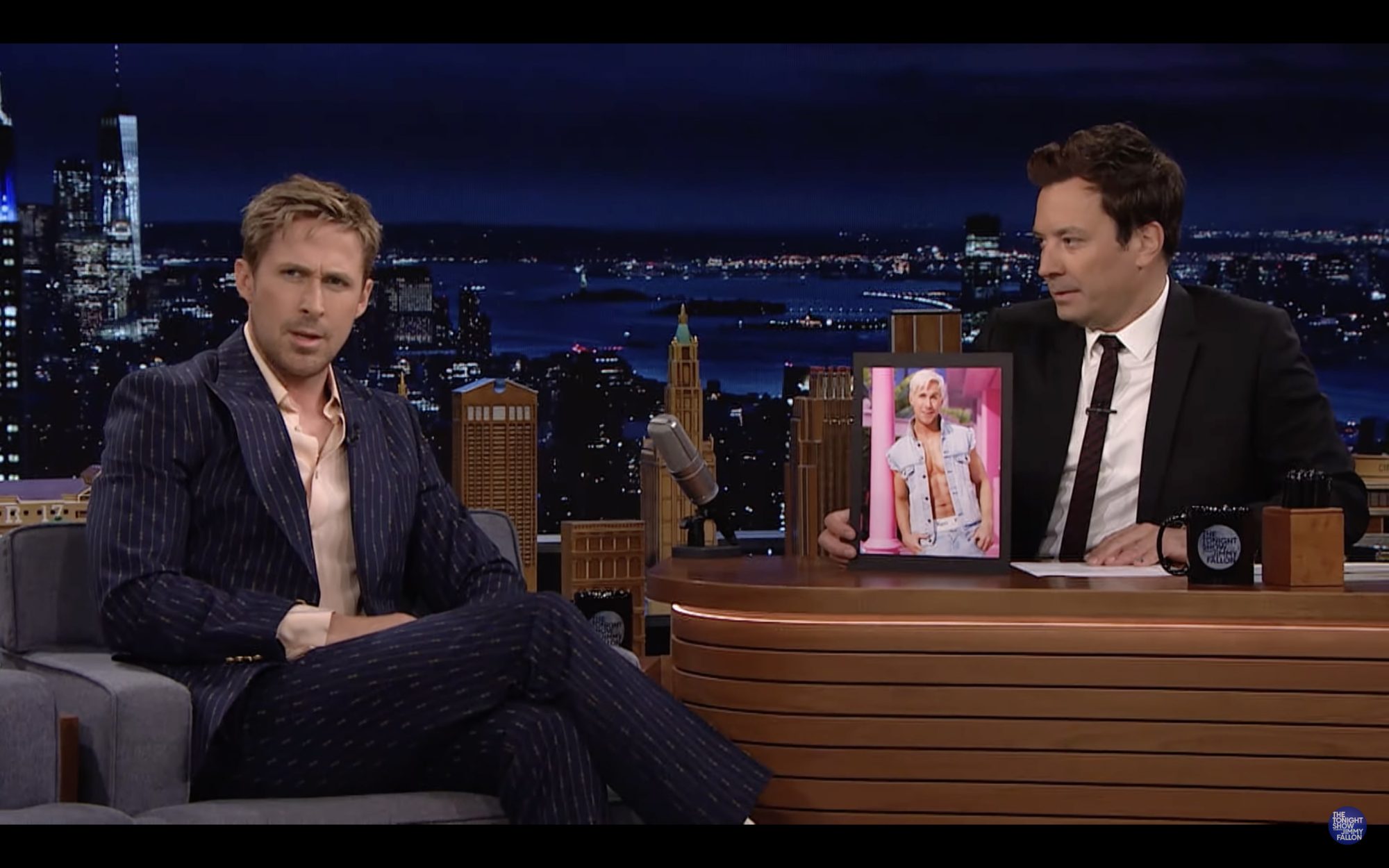 Ryan Gosling Jokes About People 'Clutching Their Pearls' Over His ...