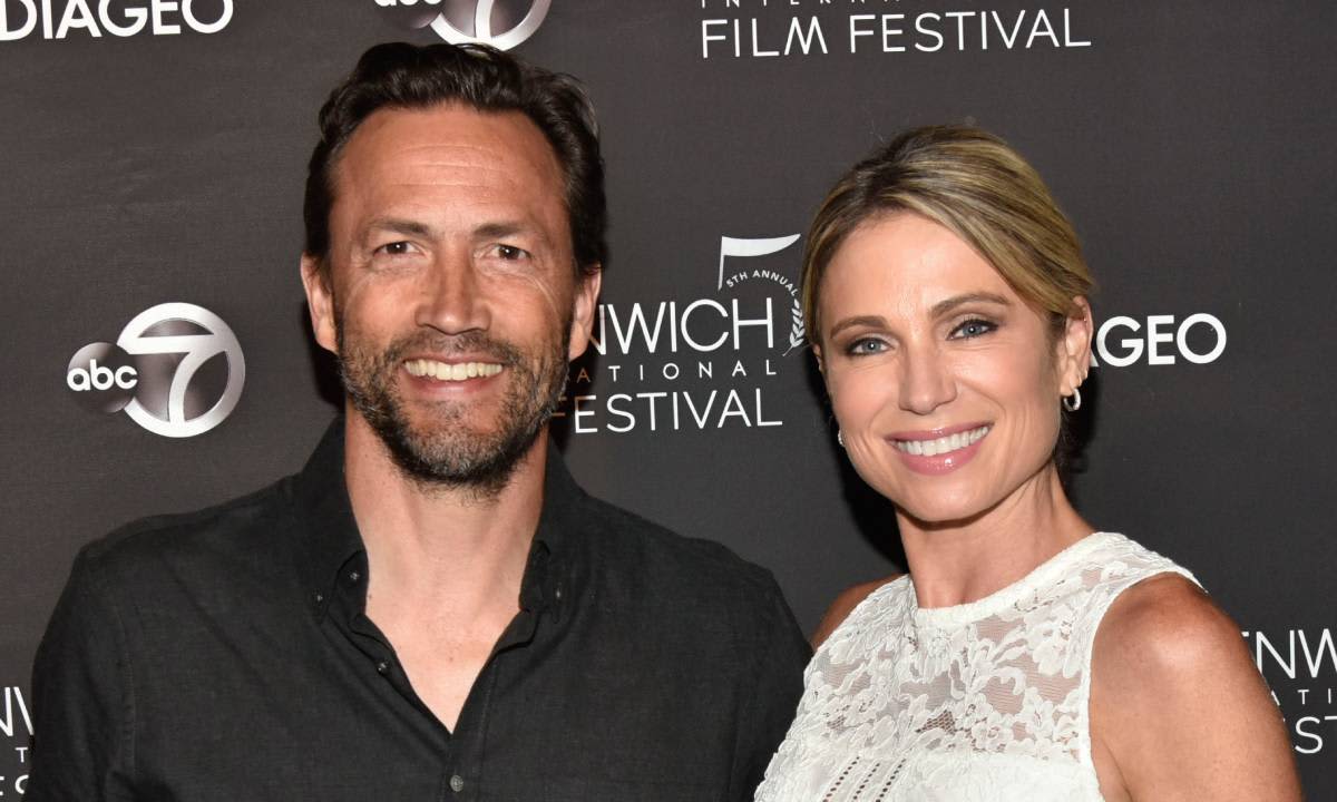 Amy Robach reveals epic double reunion during luxe family vacation in Greece