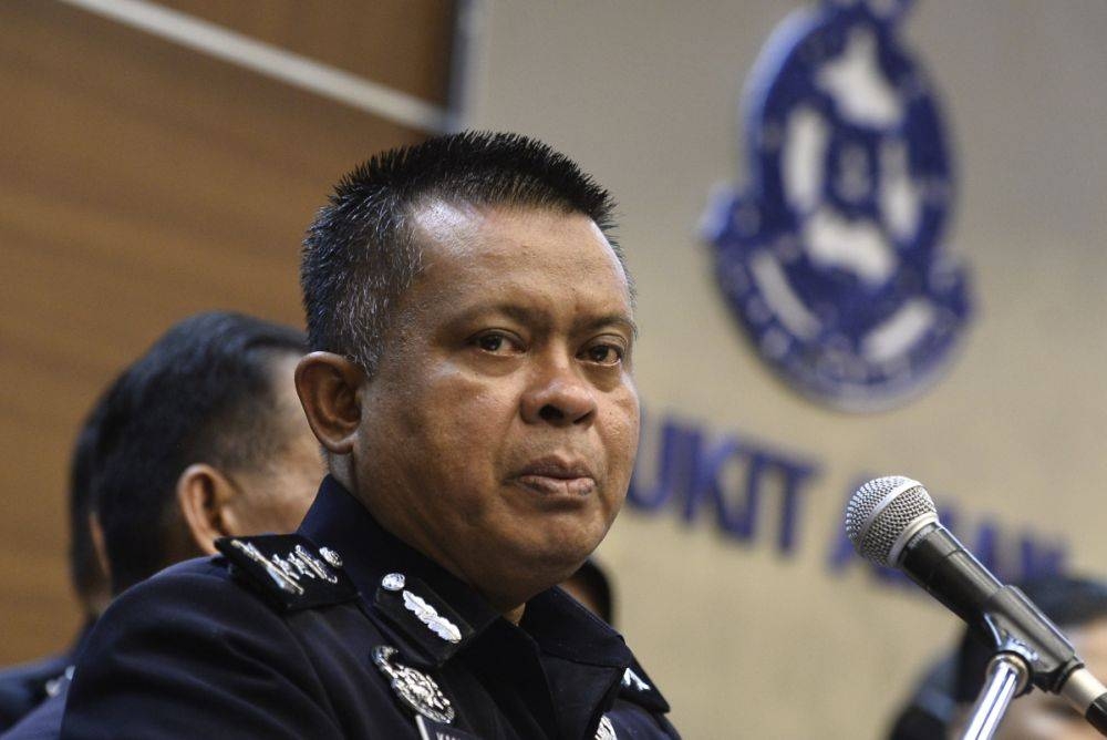 Johor cops stop state probe against fugitive businessman Tedy Teow, leaving case to Bukit Aman