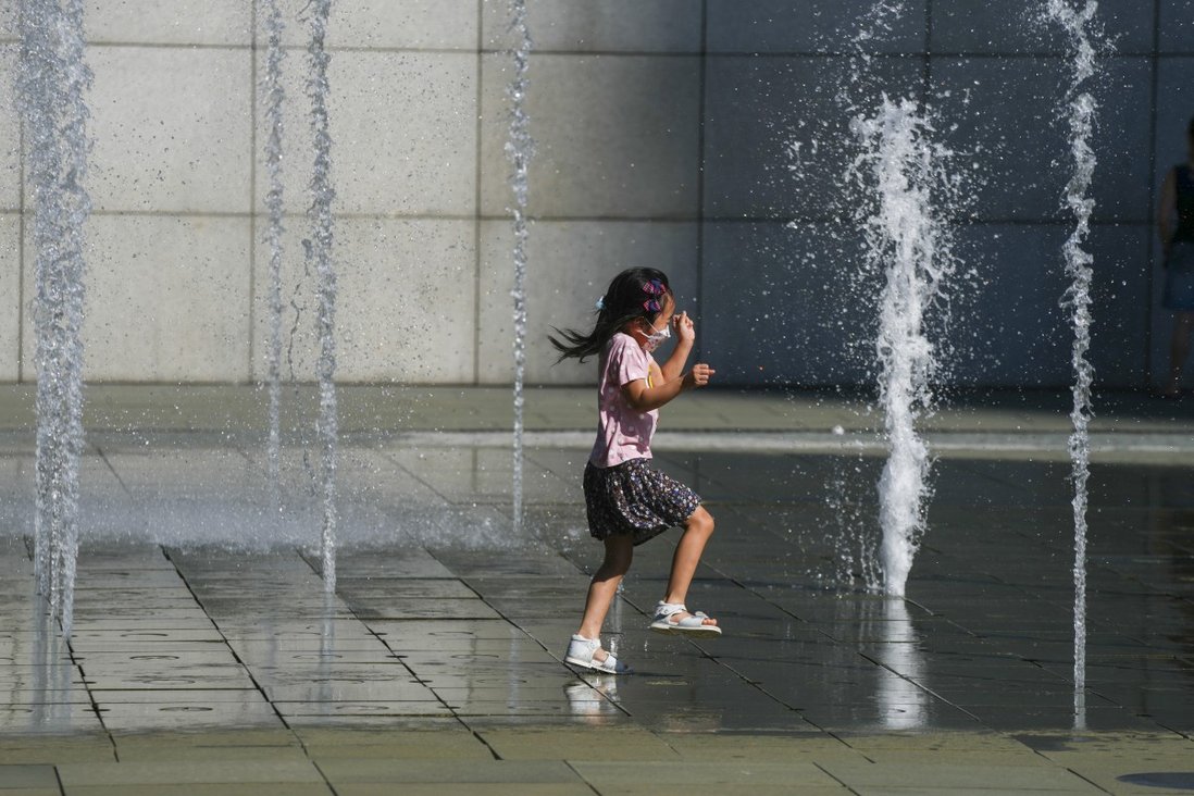 Hong Kong Observatory marks 22 hot nights in July, most since records began in 1884