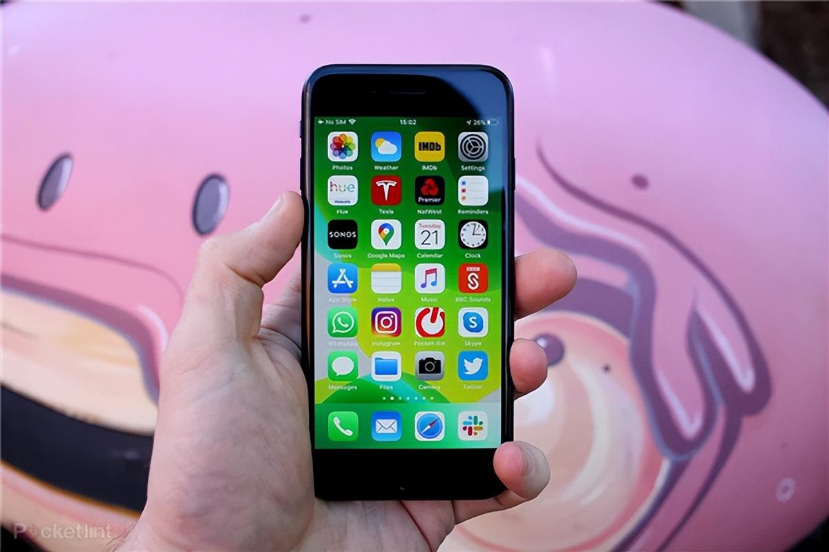 叫好不叫座！因销量不佳，iPhone 14系列将用Max替代mini版