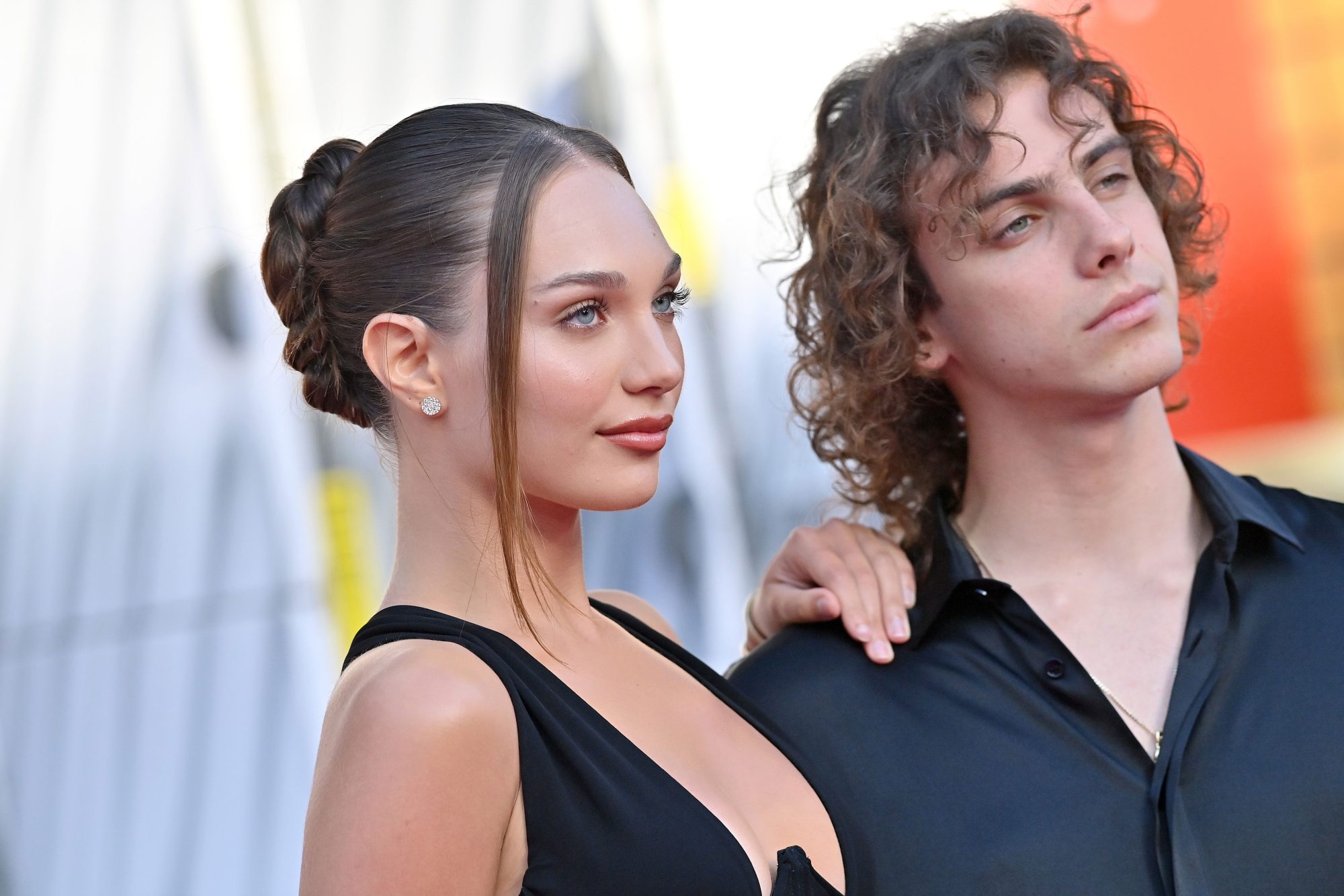 Maddie Ziegler and Eddie Benjamin Share a Kiss While Making Their Red Carpet Debut