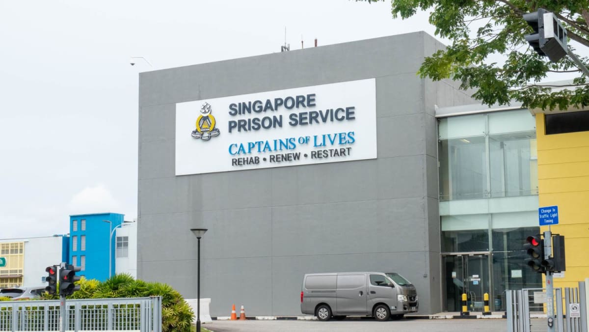 Prison officers did not get in the way of death row inmates who sued Attorney-General, says S'pore Prison Service