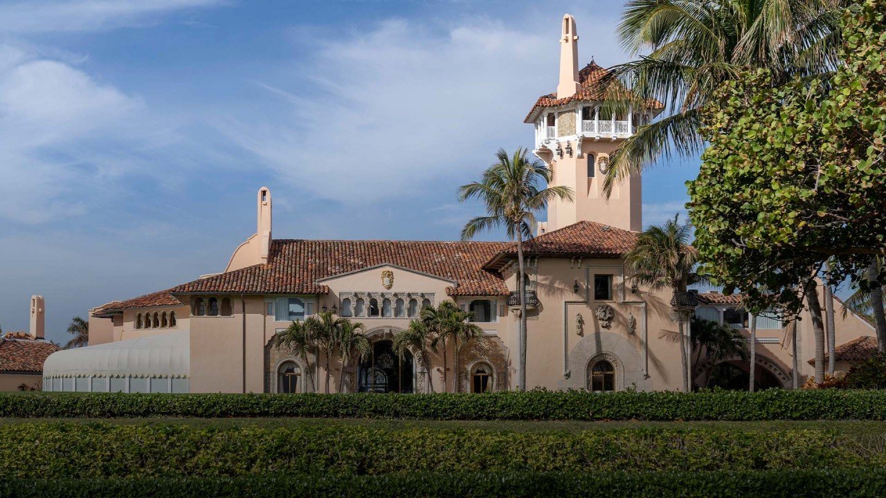Release of affidavit in search of Donald Trump’s home opposed by US Justice Department