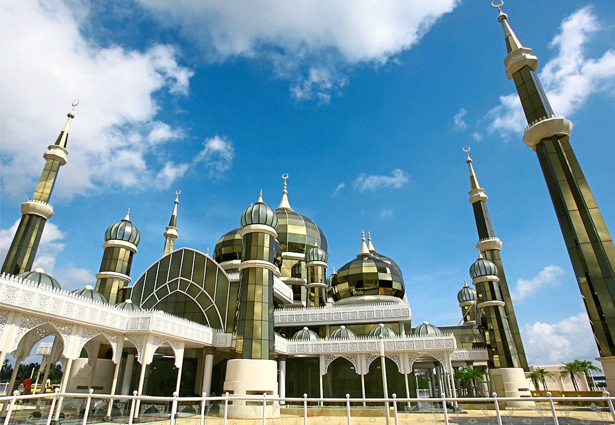 The 10 most mesmerising mosques in Malaysia