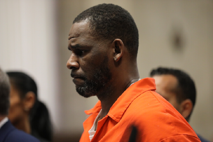 R Kelly Jurors Will Be Shown Segments Of Alleged Sex Tape With Minor As 5738