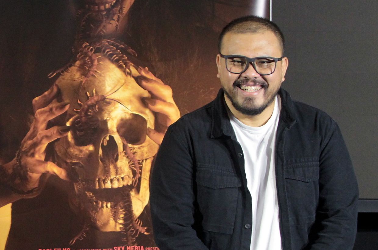 Director Joko Anwar on filming 'Pengabdi Setan 2' at an unsafe abandoned building