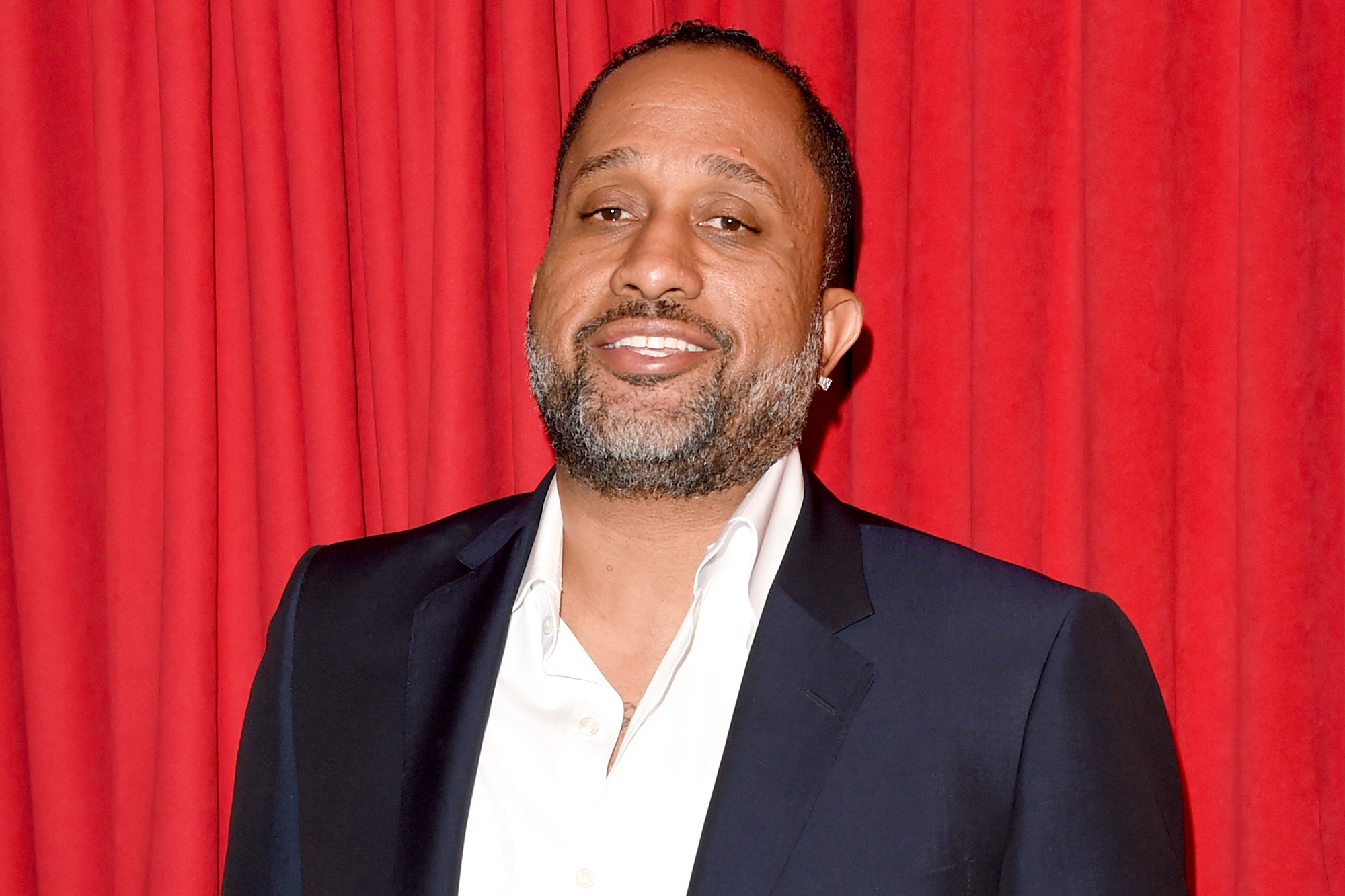 Kenya Barris to go over the rainbow with a Wizard of Oz remake at Warner Bros.