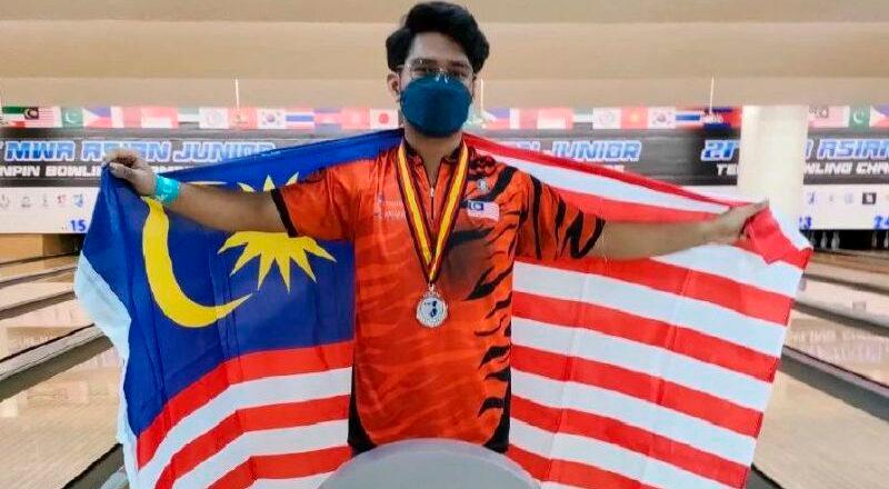 Syabil Azam clinches the silver medal at Asian Junior Championships