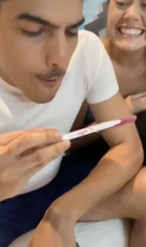 People disgusted by video of woman putting pregnancy test inside popsicle and making boyfriend eat it