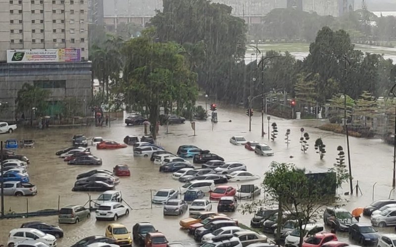 86 evacuated so far due to JB flash floods