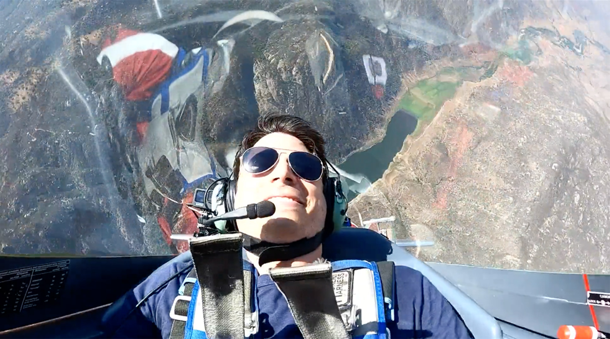 Watch us fly Top Gun: Maverick stunt plane, survive the Goose death move, and barf