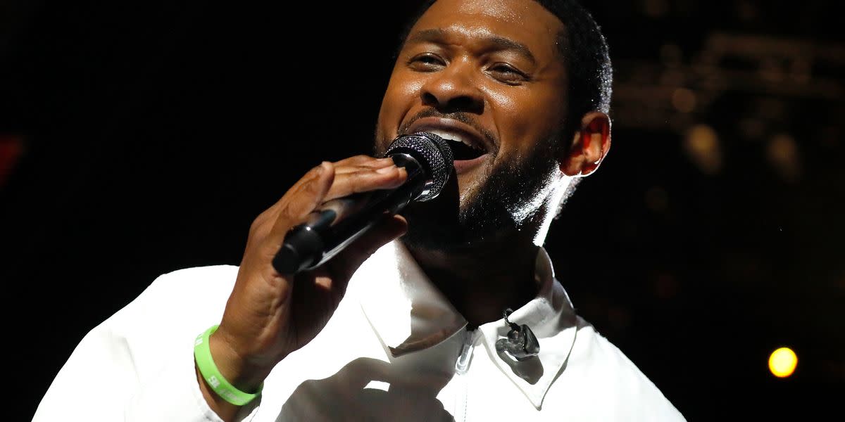 Usher hilariously responds to viral 'watch this' meme of himself