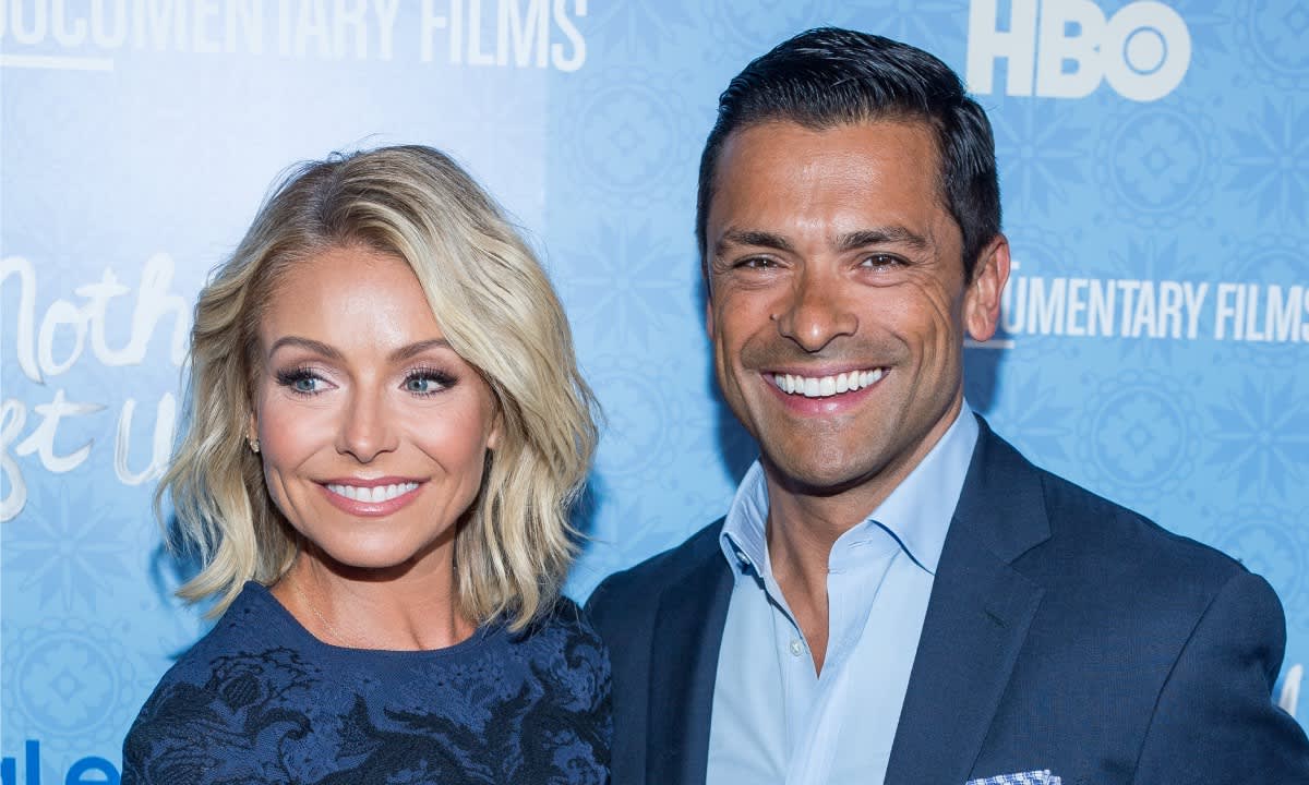 Kelly Ripa soaks up the sun as she prepares to come back to 'reality' following summer vacation