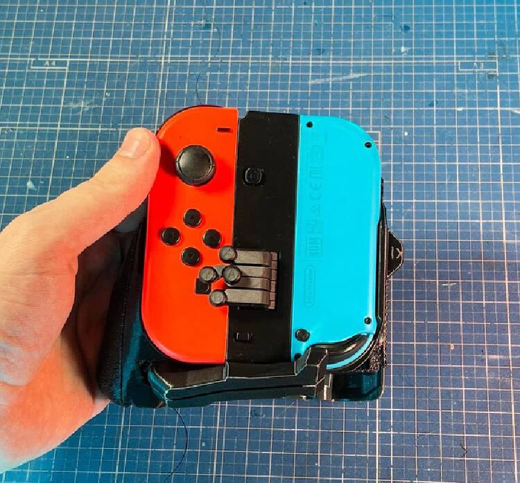 Modder releases one-handed Nintendo Switch controller adapter | Nestia