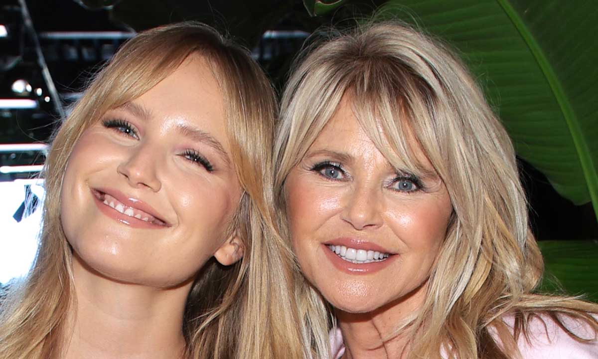 Christie Brinkley stuns alongside lookalike daughter at New York fashion week