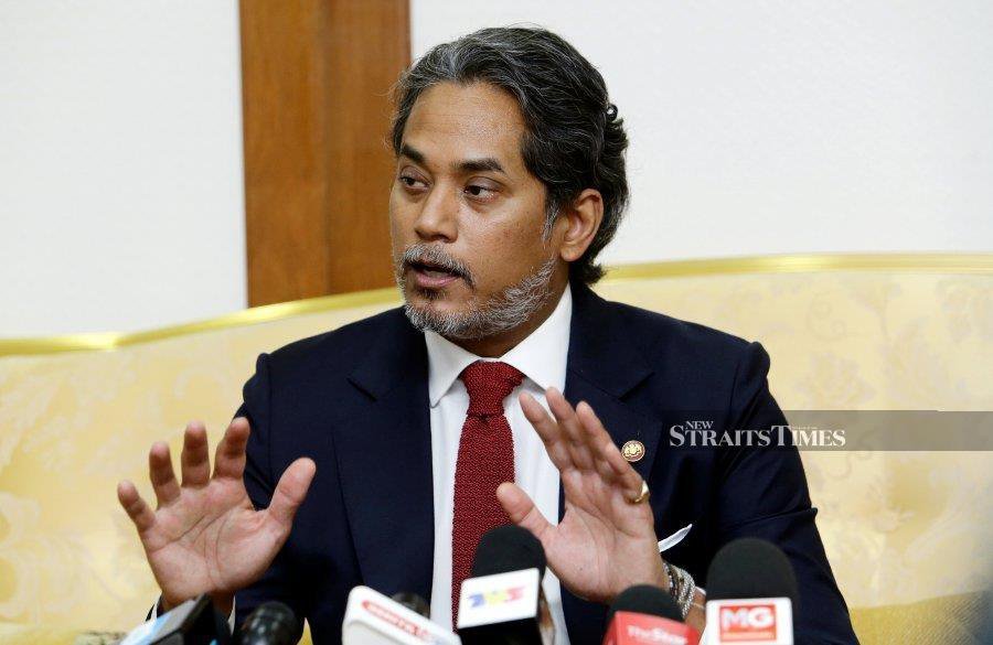 Khairy: No special treatment for Najib