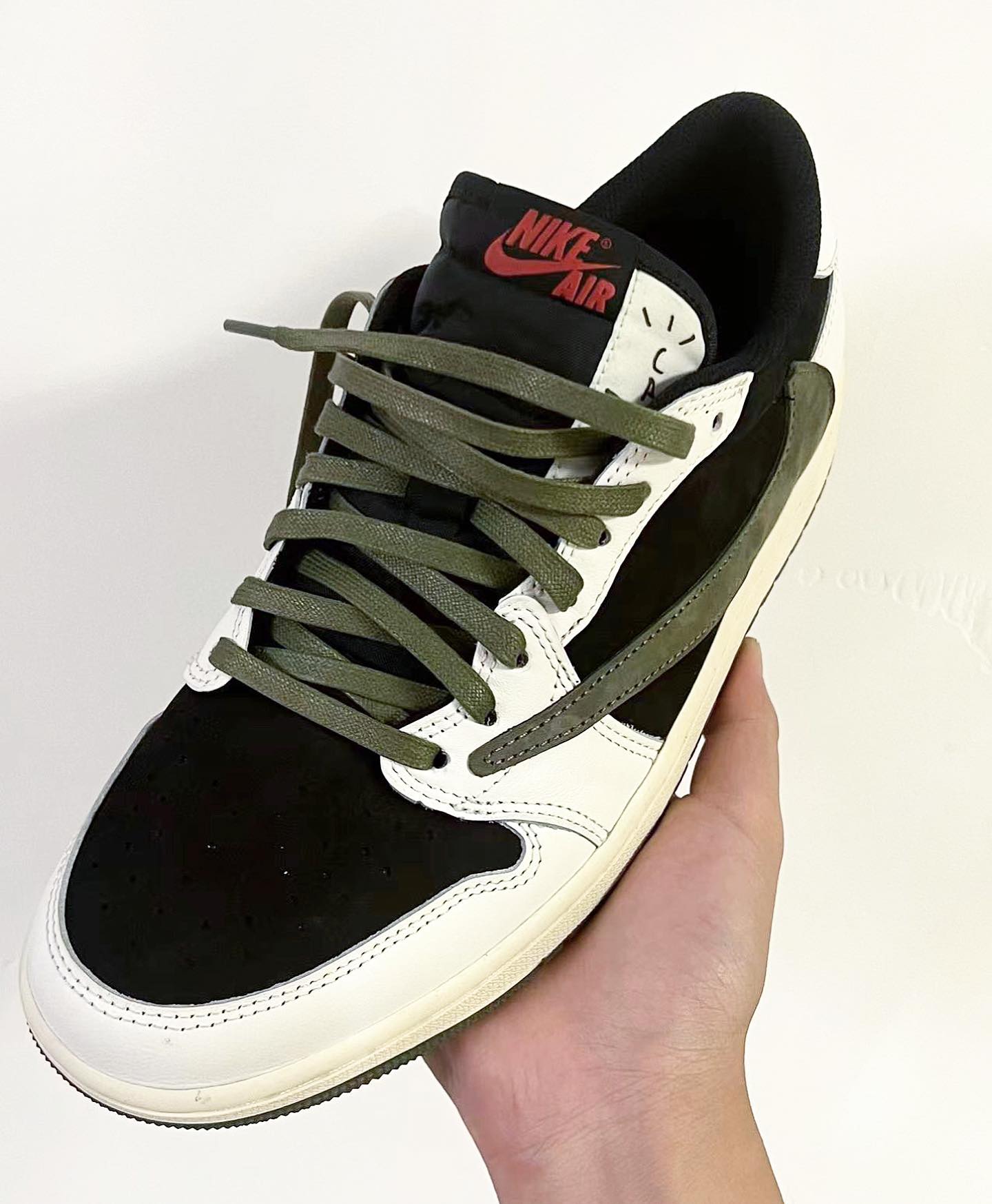 Detailed Look at the 'Olive' Travis Scott x Air Jordan 1 Low