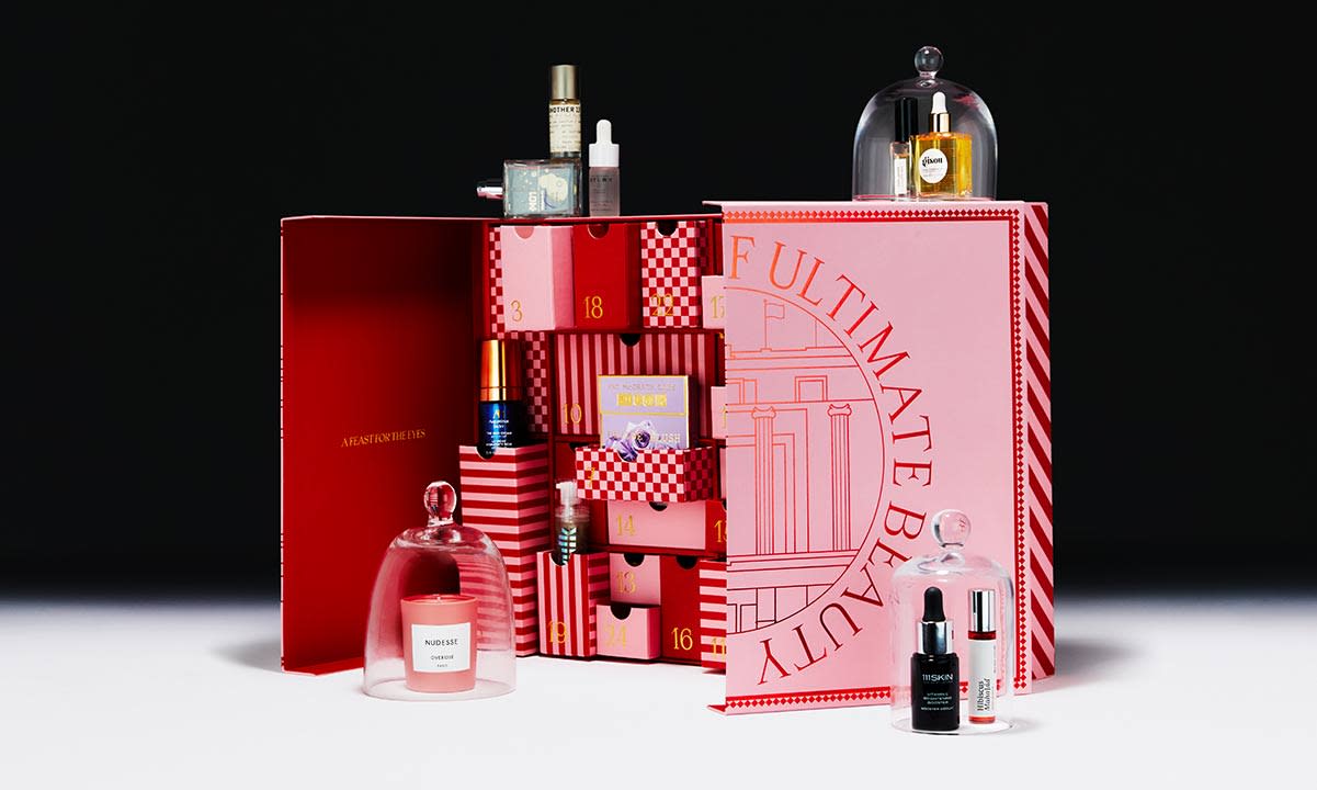 The Selfridges beauty advent calendar is finally here and boy oh boy it