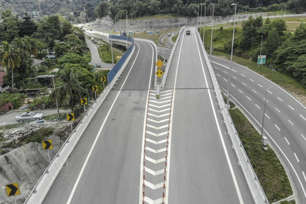 SUKE to review single wide lane ramp into two lanes