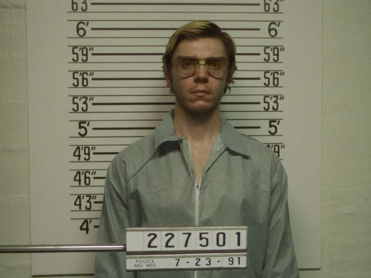 How Did Jeffrey Dahmer Die And Who Is His Killer Christopher Scarver ...