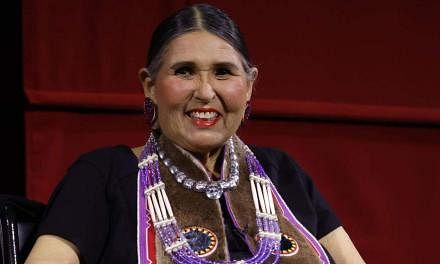 Sacheen Littlefeather, Native American actress who refused Oscar for Marlon Brando, dies at 75