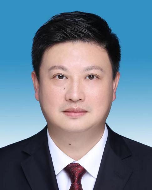 余巍任云南大理州政府党组成员，此前在中信银行南昌分行任职
