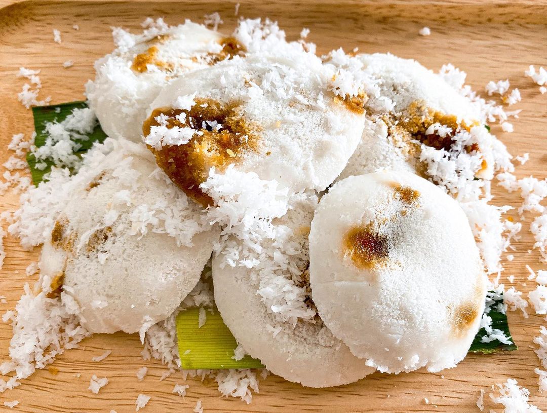 7 spots the best tutu kueh and putu piring in Singapore