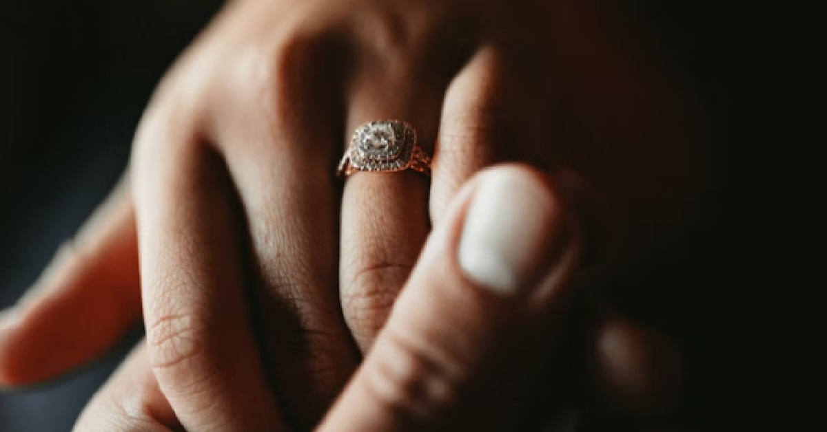 MAN SPENT HUGE CHUNK OF SAVINGS ON ENGAGEMENT RING, FIANCEE WANTS A BIGGER ONE