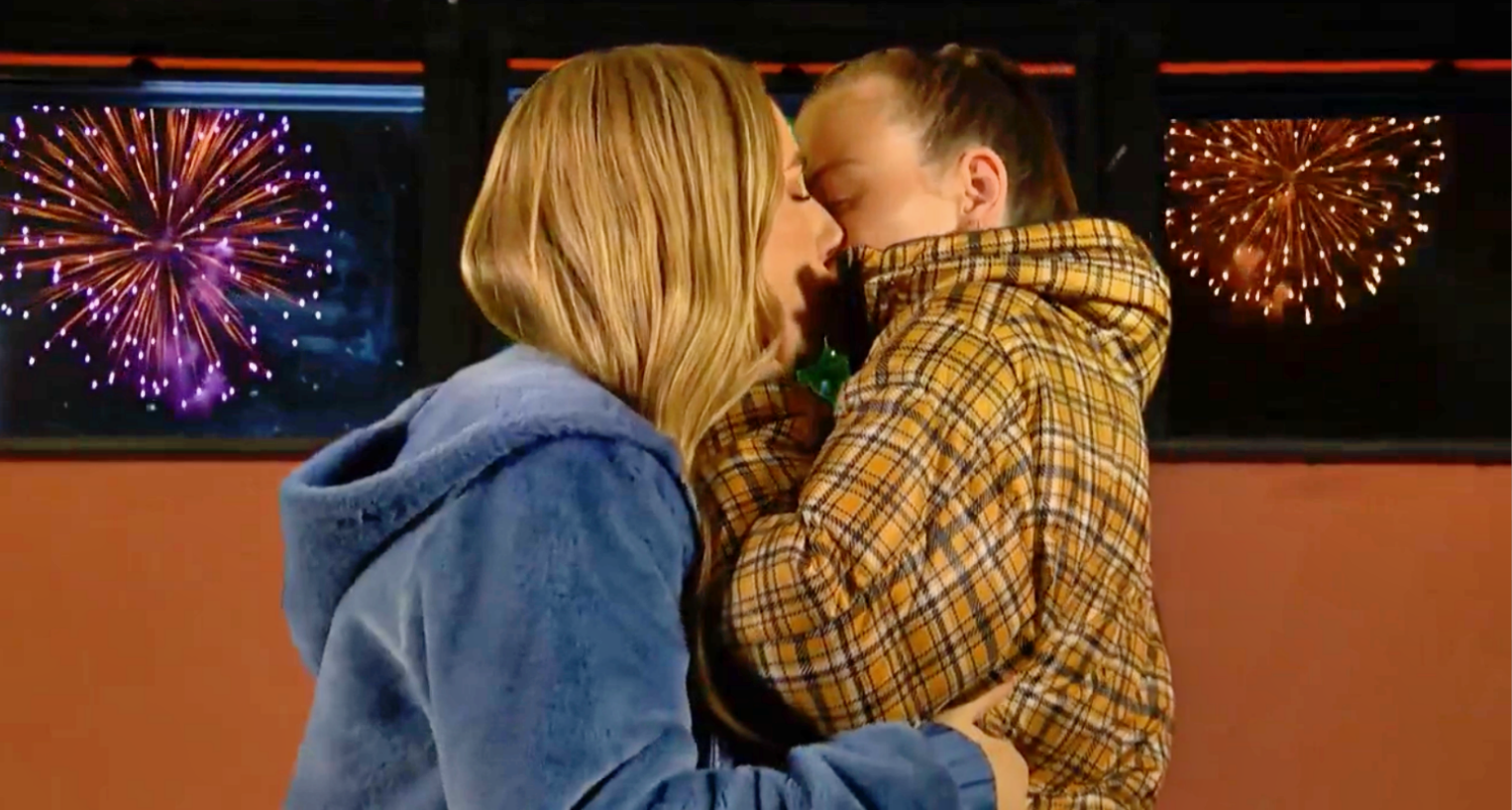 Hollyoaks spoilers: Fireworks for Juliet Nightingale and Peri Lomax as they kiss