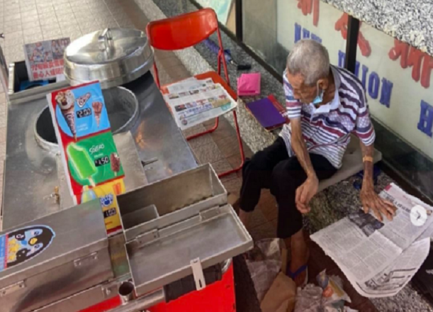 Singapore Tik Tokers Make Use Of 90 Year Old Man To Boost Likes And Views