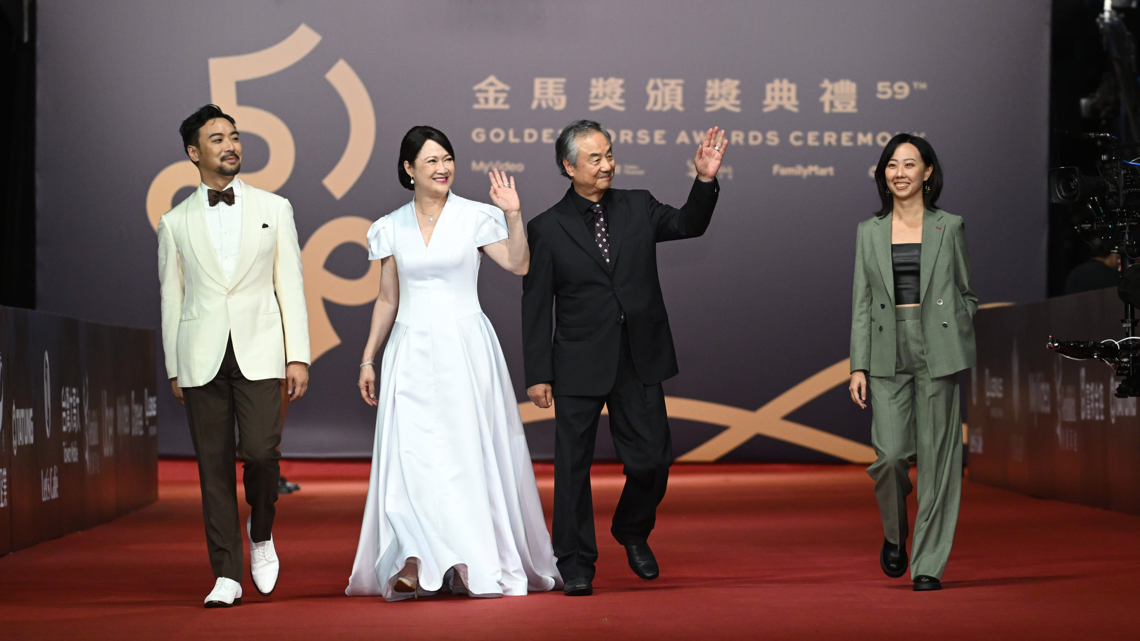 Hong Huifang’s Golden Horse Awards Dress Was Created By Singaporean Designer Who Made Her Wedding Gown 30 Years Ago